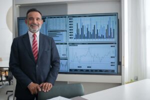 Analyzing Stock Fundamentals Like a Pro | Capital Maniacs