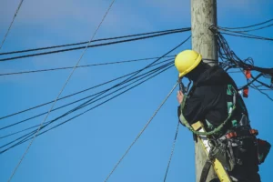 How Many Jobs Are Available in the Telecommunications Equipment Sector?