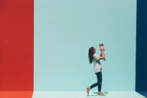 How Much Money Single Mothers Get from the Government?